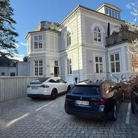 Apartment Charming In The Heart Of Frederiksberg Copenhagen