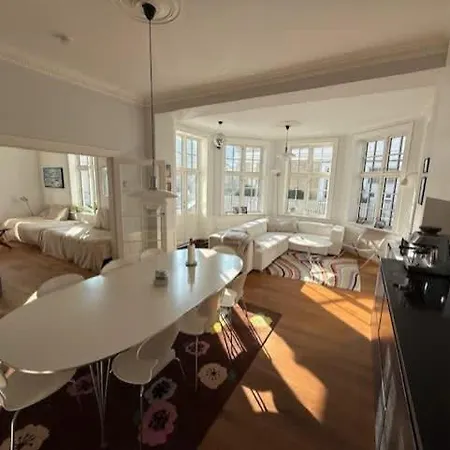Charming In The Heart Of Frederiksberg *